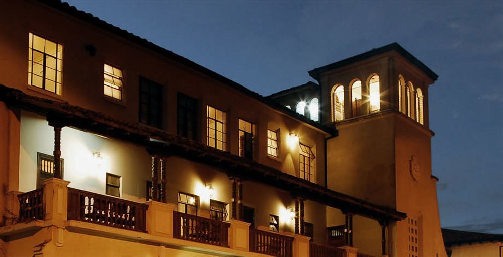בוגה Hotel Guadalajara מראה חיצוני תמונה